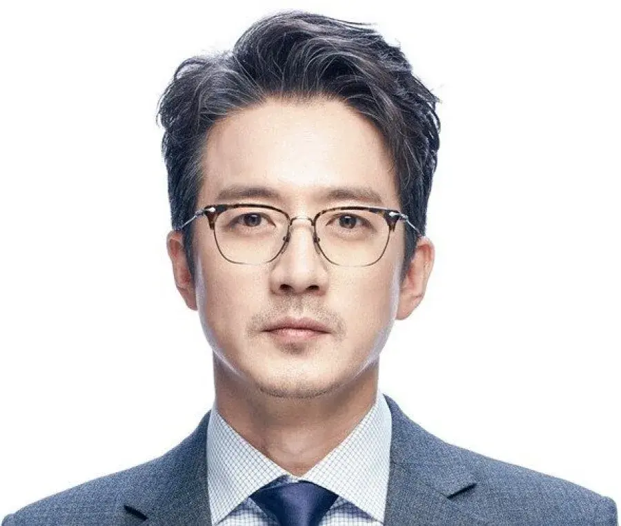 بیوگرافی Jung Joon Ho