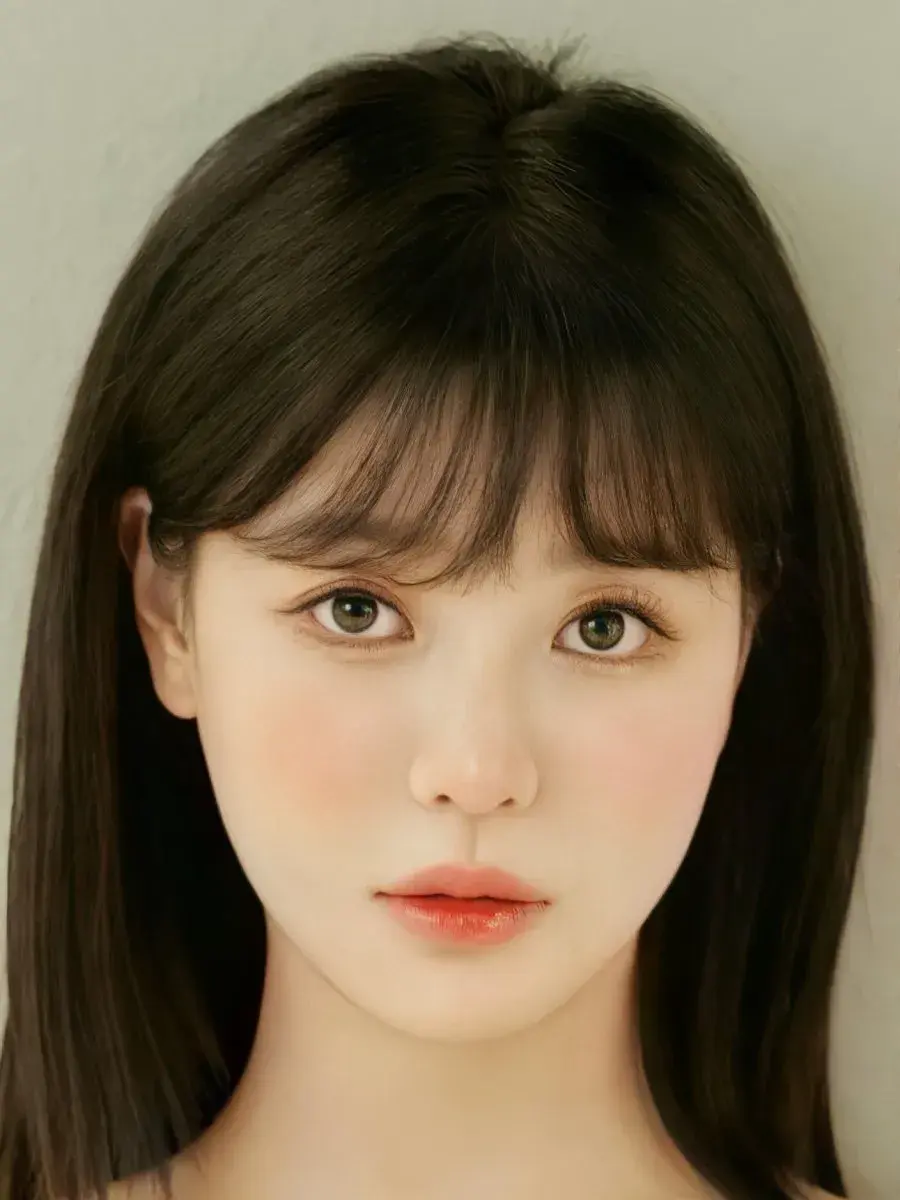 بیوگرافی Zhang Yi Nuo