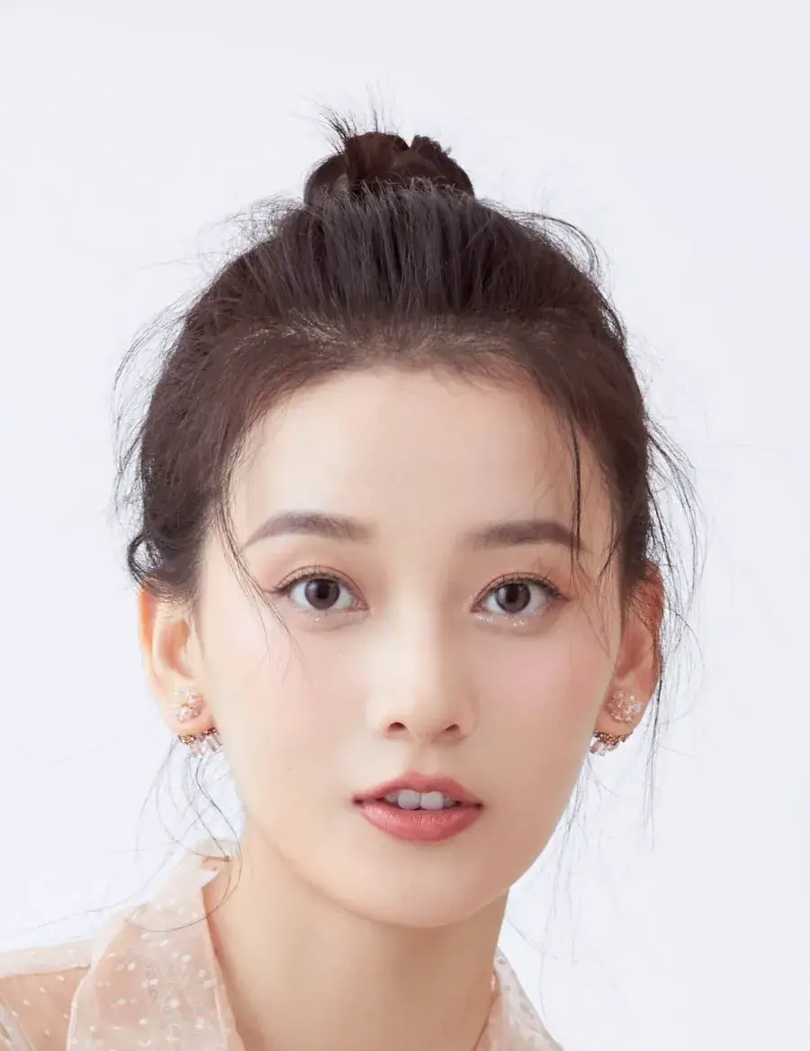 بیوگرافی Lin Rui Xue