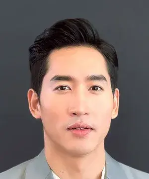 بیوگرافی Pomsuwan Nitidon