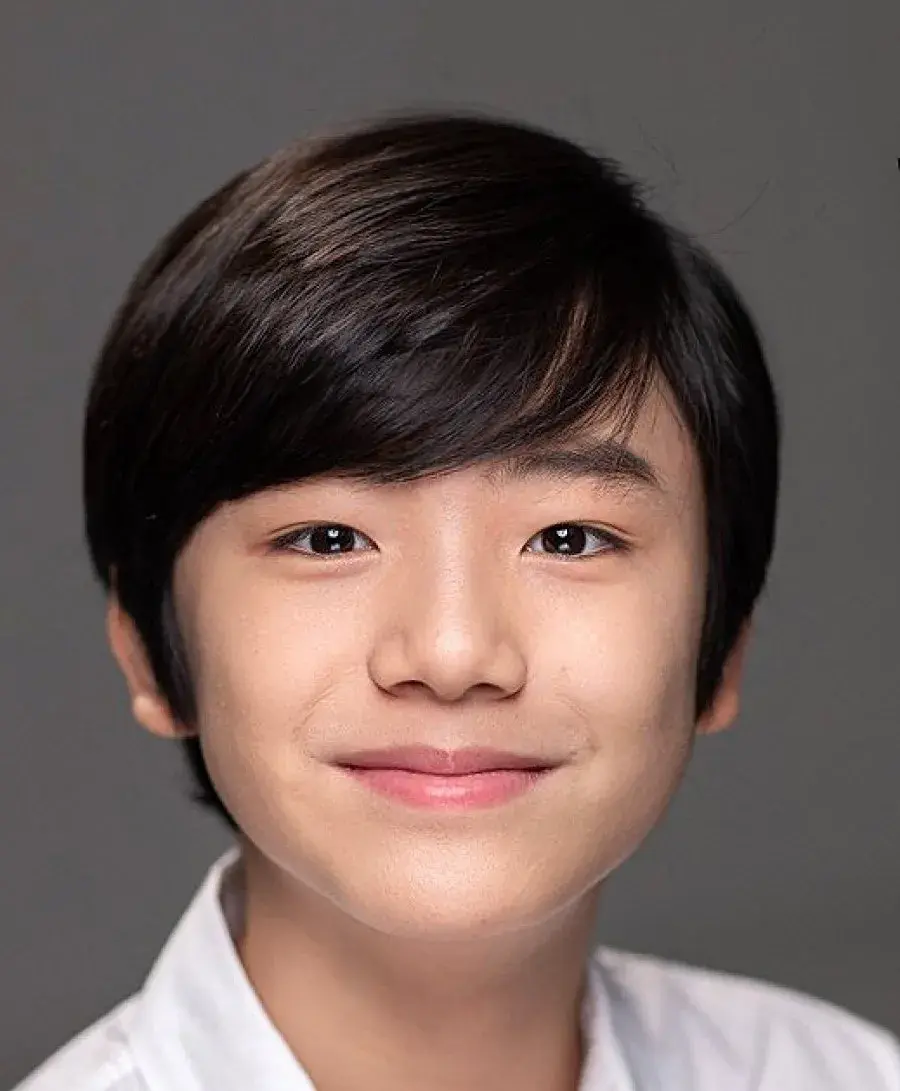 بیوگرافی Moon Woo Jin