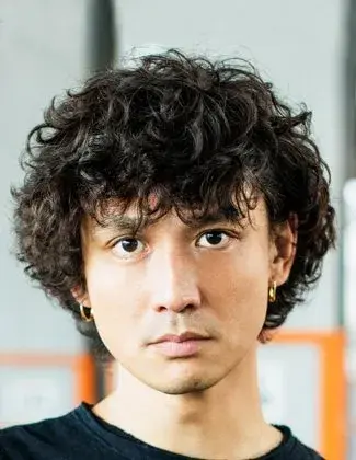 بیوگرافی Ando Masanobu