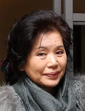 بیوگرافی Yoon So Jung