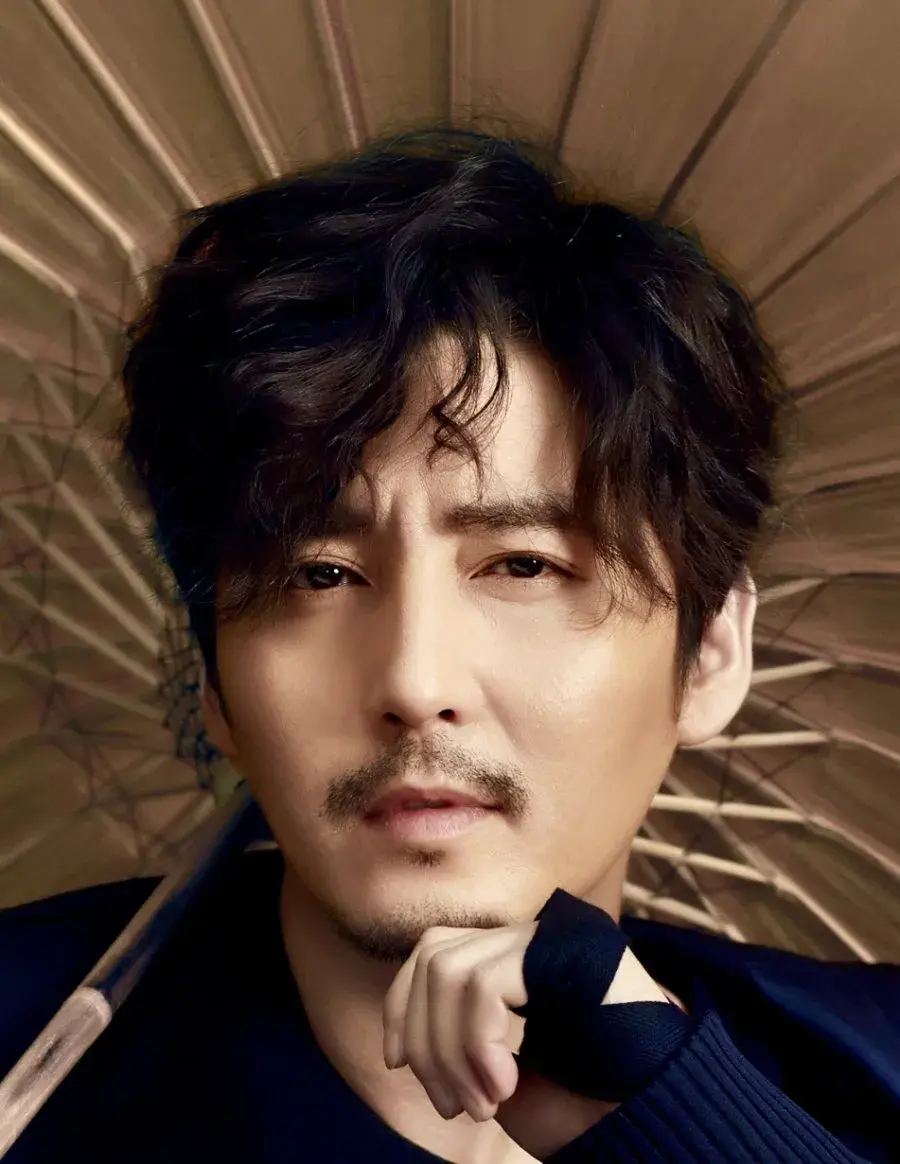 بیوگرافی Wang Long Zheng