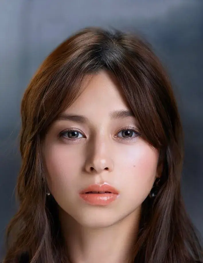 بیوگرافی Nakajo Pauline Ayami