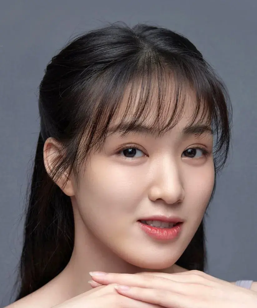 بیوگرافی Zhang Lin Yuan