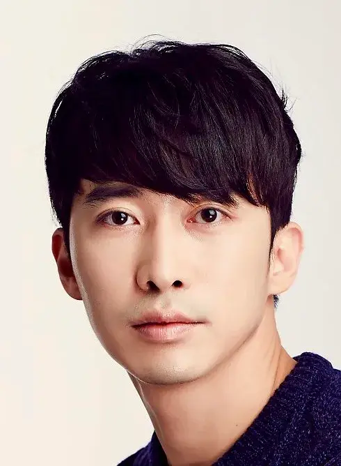 بیوگرافی Lee Hyun Bae