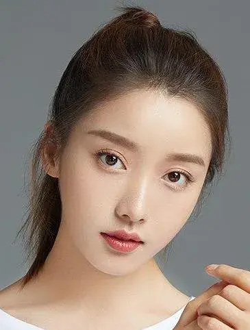 بیوگرافی Jiang Zhen Yu