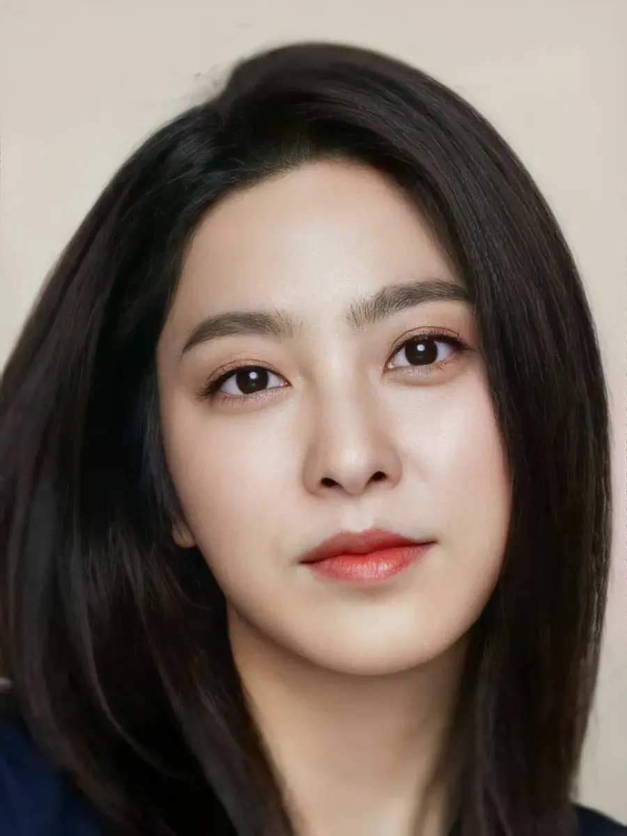 بیوگرافی Park Se Young
