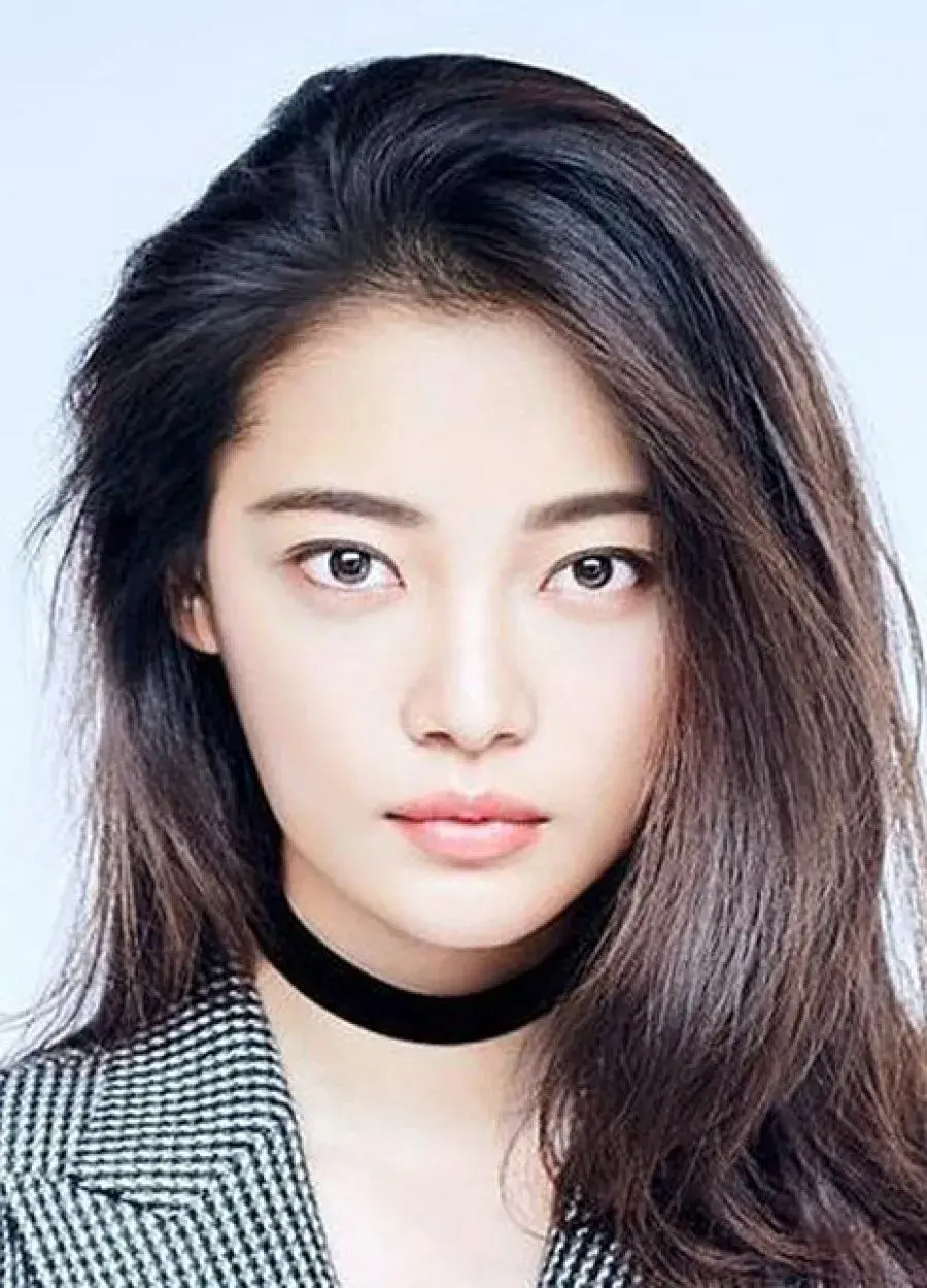 بیوگرافی Tian Yi Tong