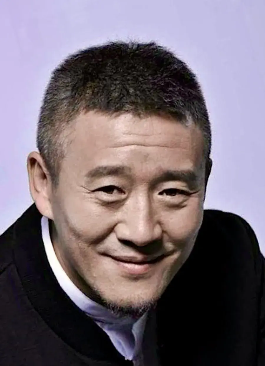 بیوگرافی Hou Yan Song