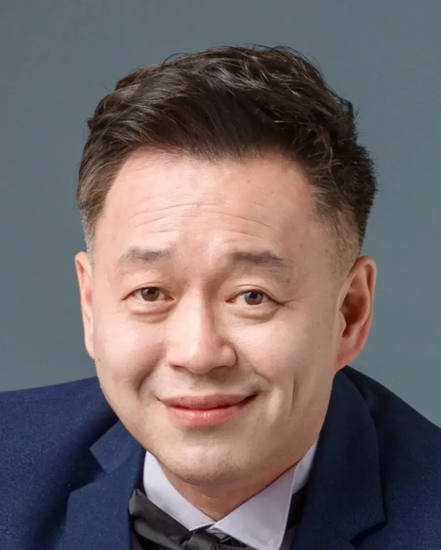 بیوگرافی Lu Sen Bao