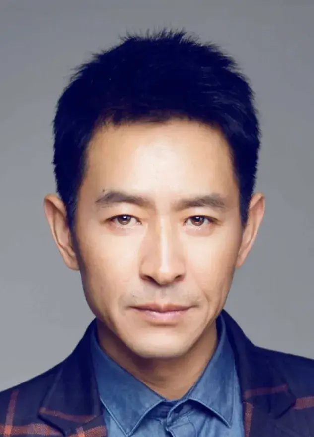 بیوگرافی Guo Xiao Feng