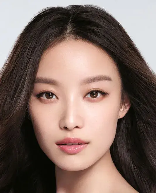 بیوگرافی Ni Ni