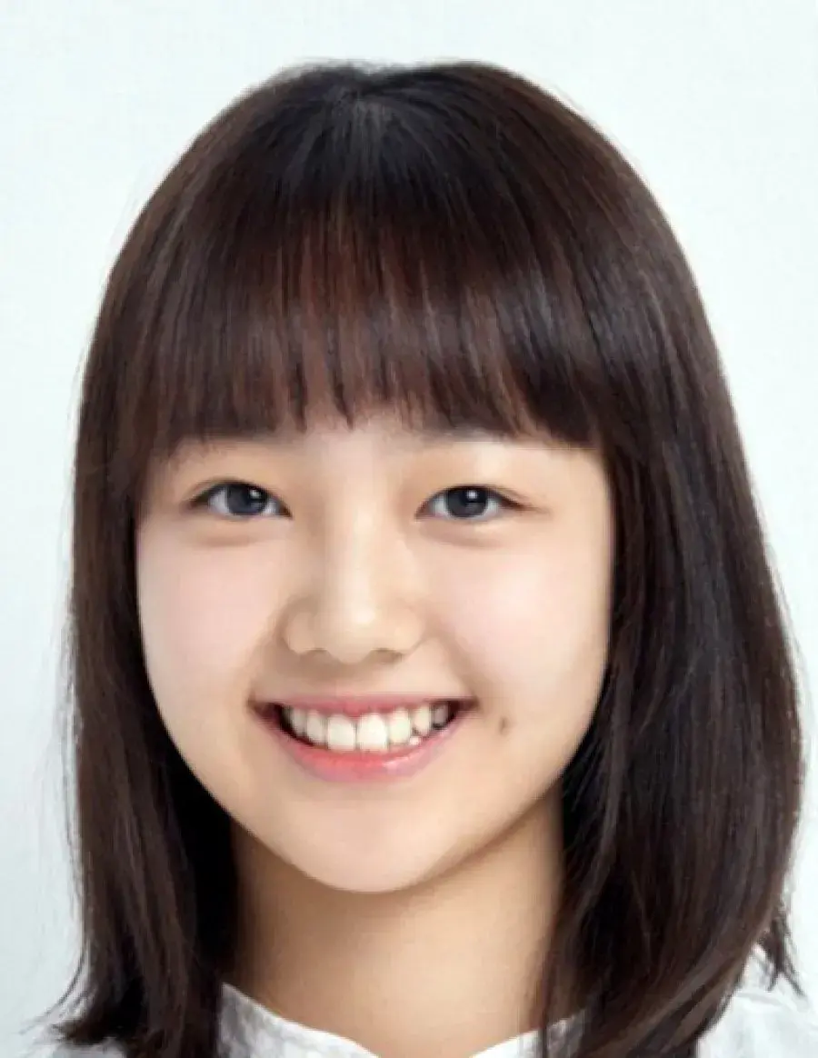 بیوگرافی Lee Chae Yoon
