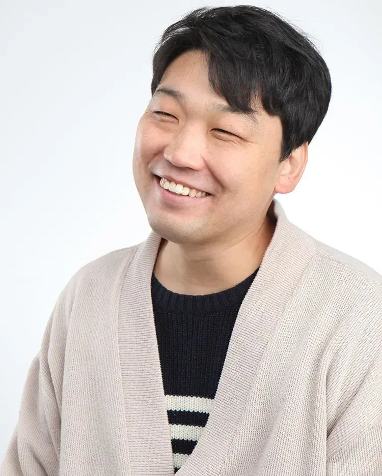 بیوگرافی Hwang Bae Jin