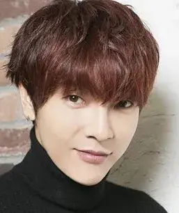 بیوگرافی Jung Yoon Hak