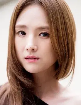 بیوگرافی Lee Hee Jin