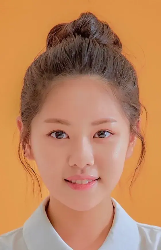 بیوگرافی Lee Do Yeon