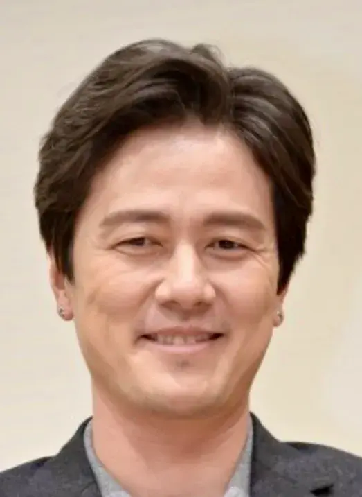 بیوگرافی Kam Woo Sung