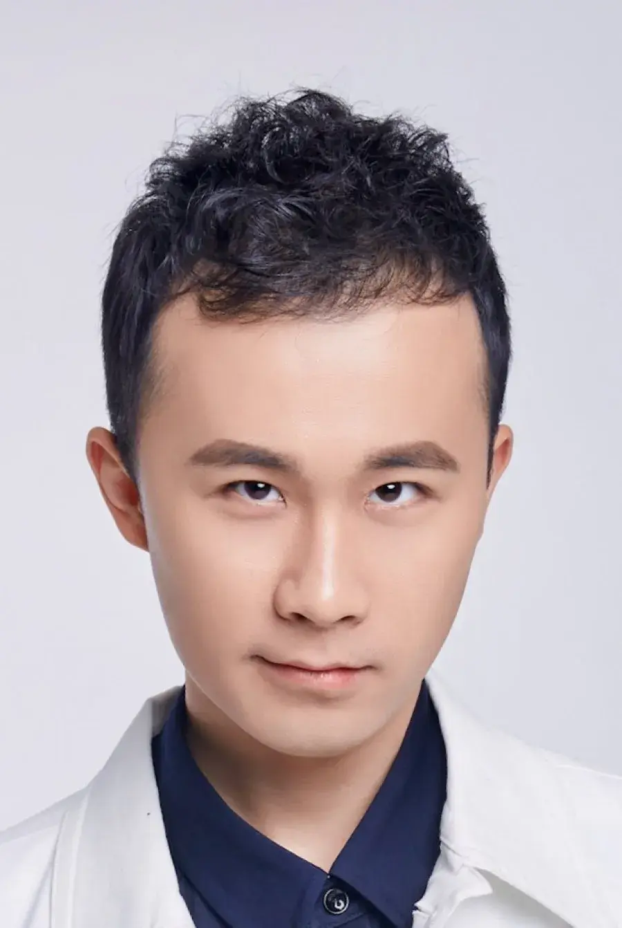 بیوگرافی Yu Pei