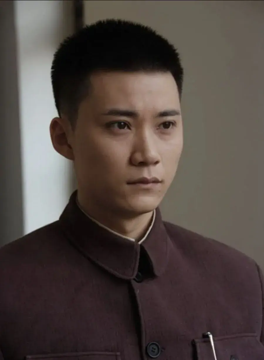 بیوگرافی Zhao Yi