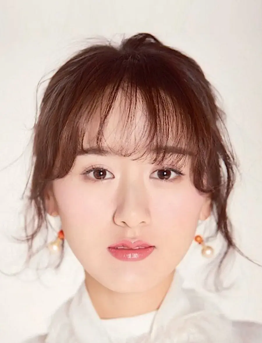 بیوگرافی Yuan Bing Yan