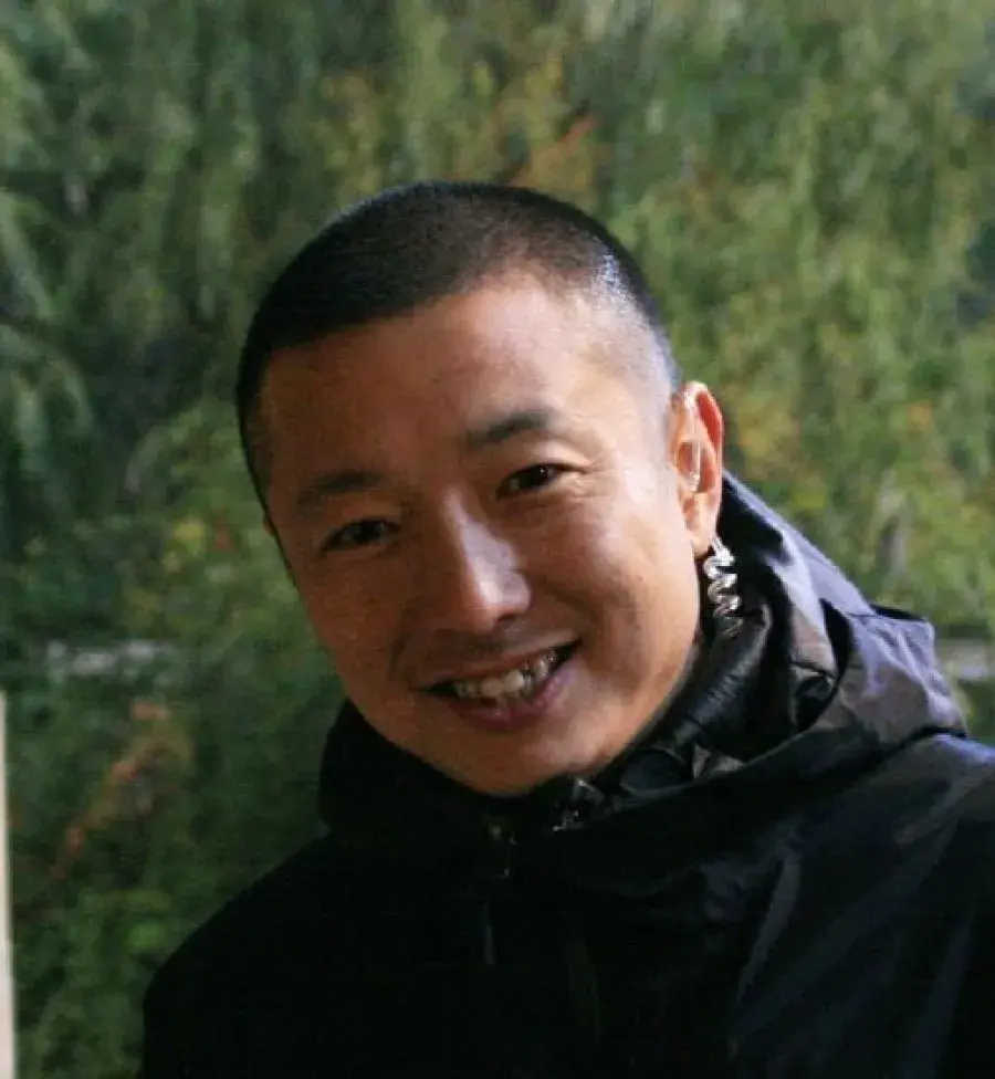 بیوگرافی Yang Zhen Yu