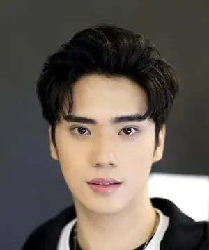 بیوگرافی Jarujitranon Thanapon