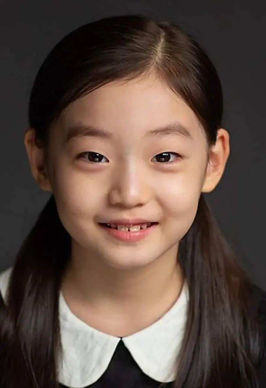 بیوگرافی Shin Yeon Woo