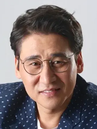 بیوگرافی Lee Do Kyum