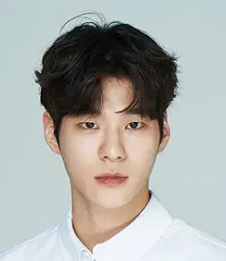 بیوگرافی Lee Han Ik