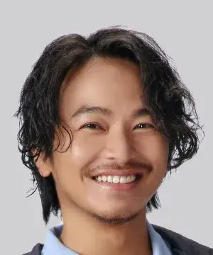 بیوگرافی Yang Ming Wei