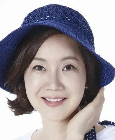 بیوگرافی Yang  Mi Kyung
