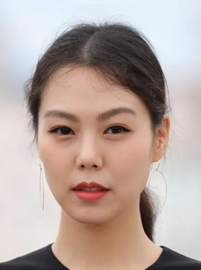 بیوگرافی Kim Min Hee