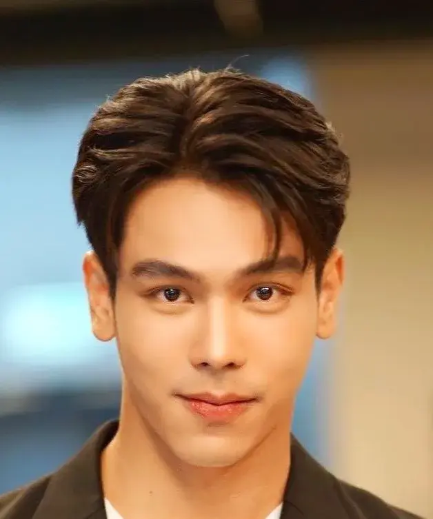 بیوگرافی Srikajorn Porapat