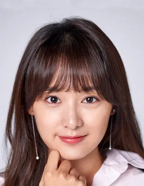 بیوگرافی Kim Ji Won