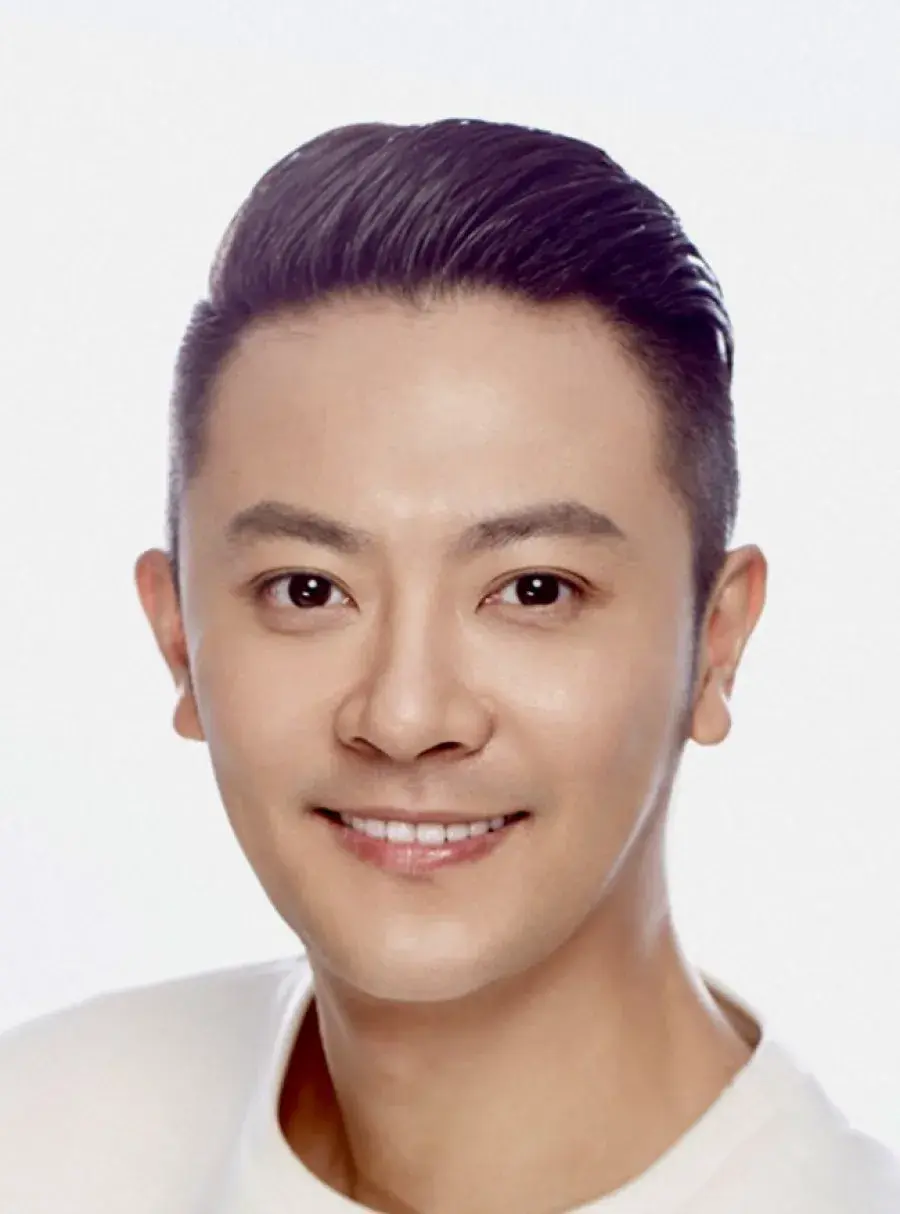 بیوگرافی Yin Xiao Tian