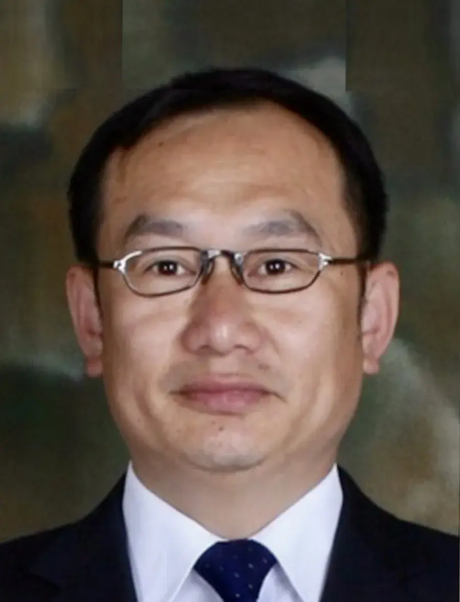 بیوگرافی Xue Bin