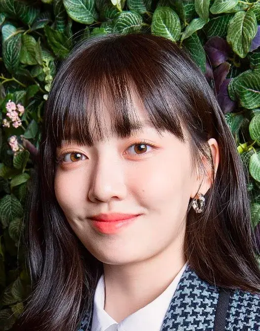 بیوگرافی Kim Ji In