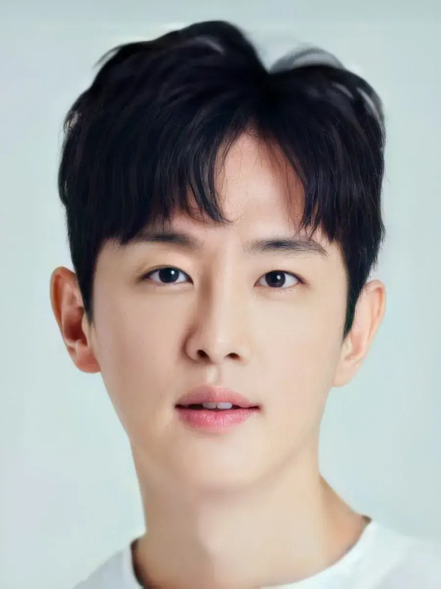 بیوگرافی Kwon Se In