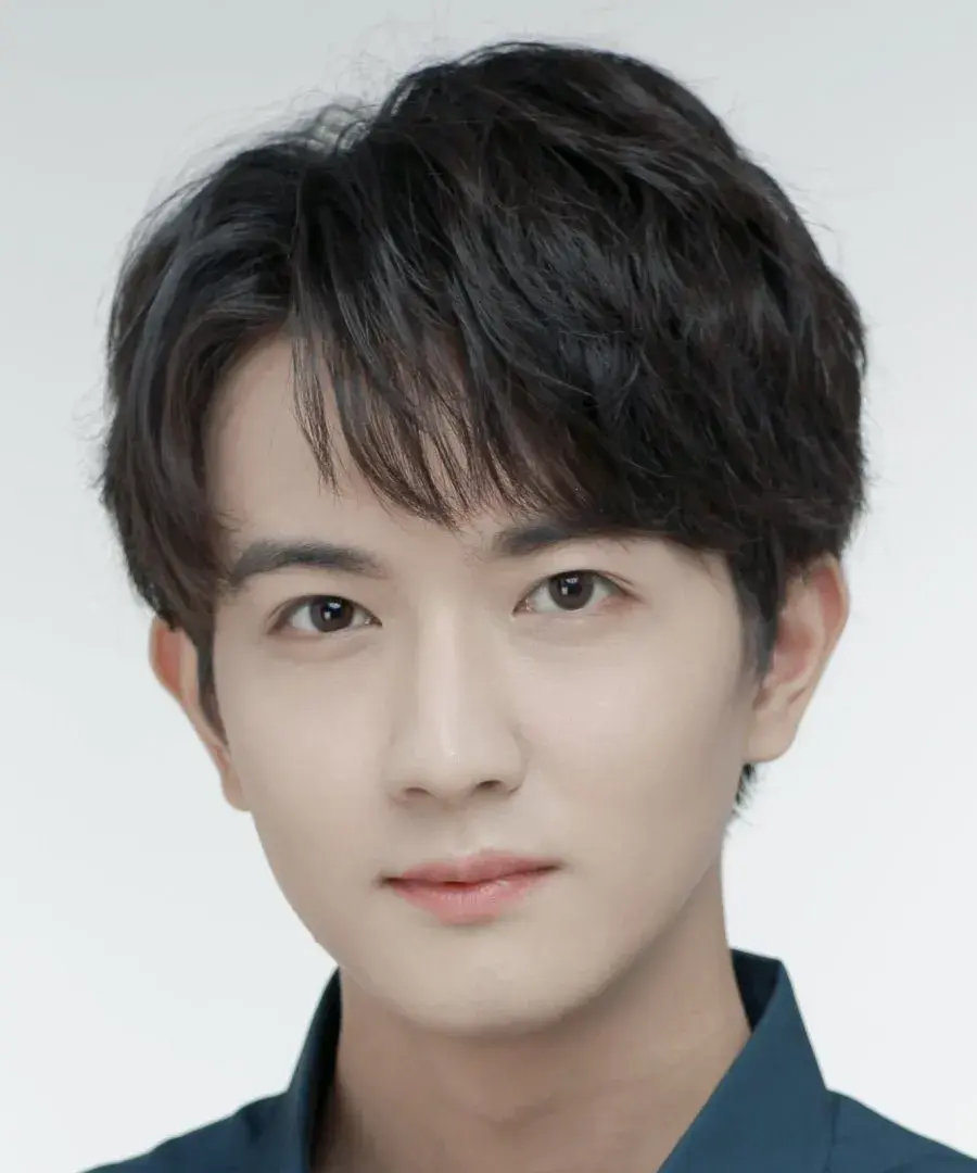 بیوگرافی Yang Xin Ke