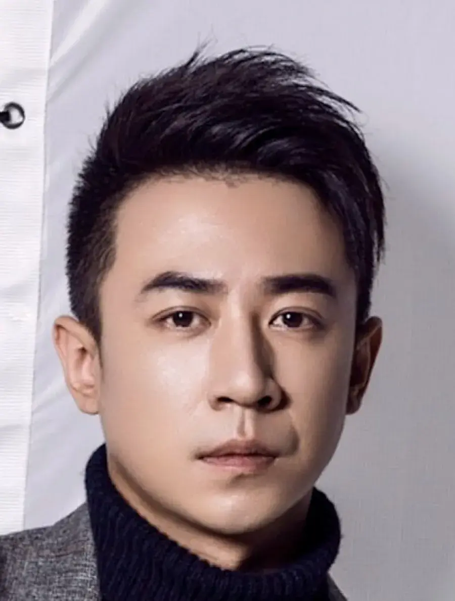 بیوگرافی Zhang Wei Yi