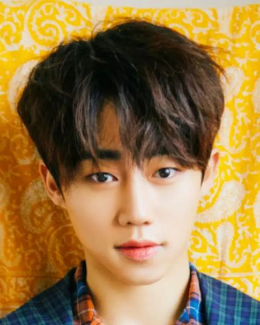 بیوگرافی Park Ji Bin