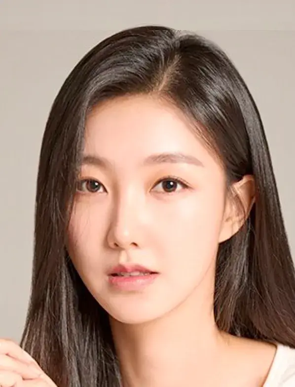 بیوگرافی Lee Soo Mi