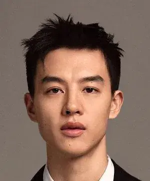 بیوگرافی Yin Fang