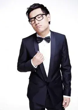 بیوگرافی Tian Yi