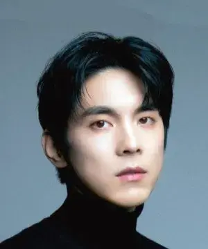 بیوگرافی Hong Isaac