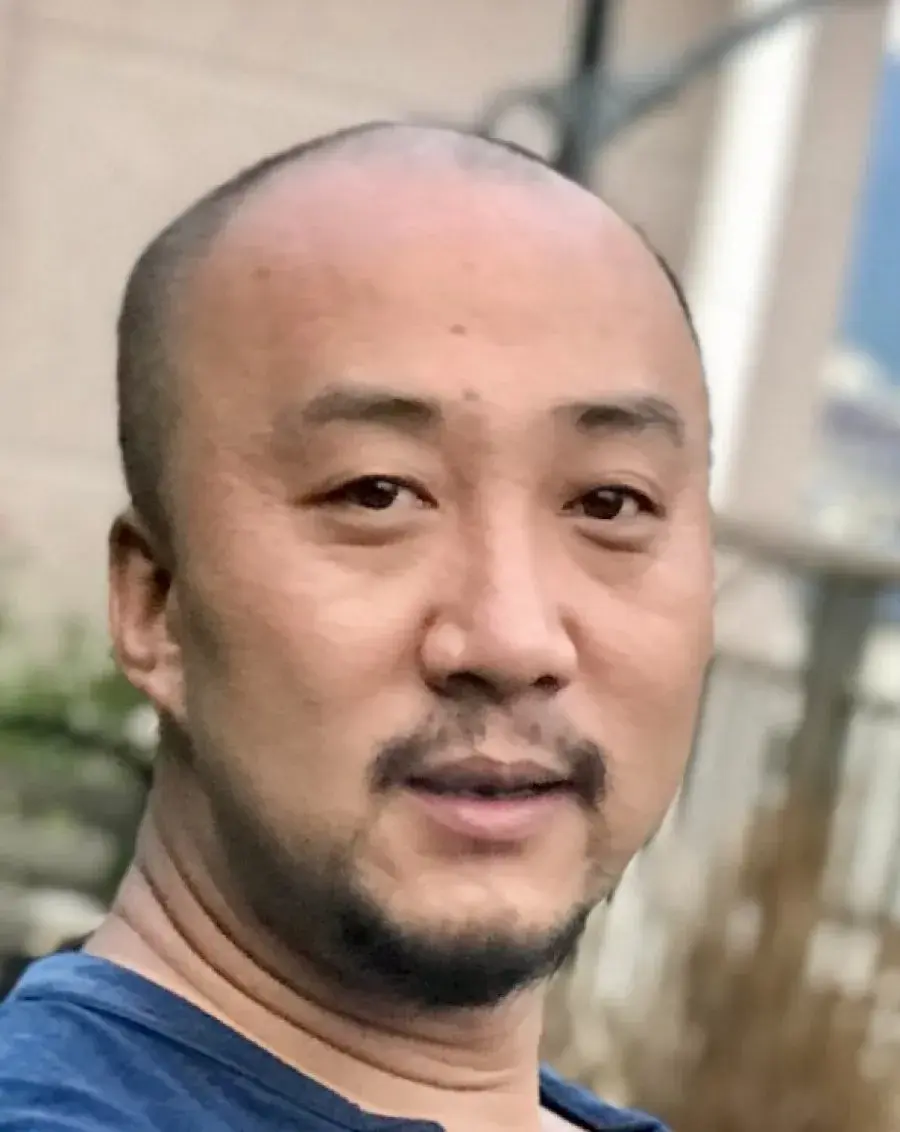 بیوگرافی Lu Wen Jun