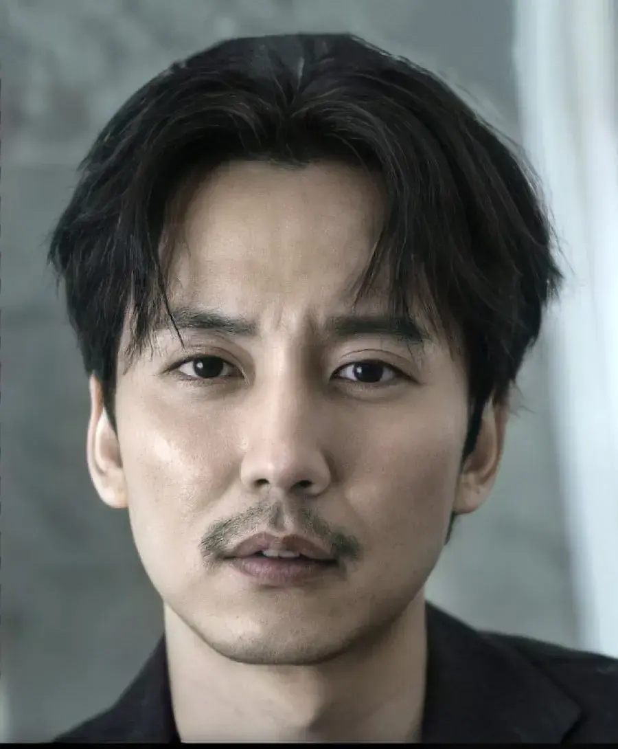 بیوگرافی Kim Nam Gil